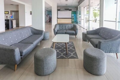 Hotel O Slawi Near Alun- Alu Slawi Formerly Boarding Inn