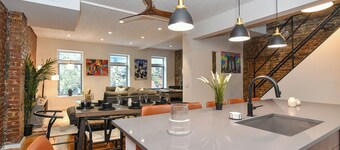 Fabulous 5-bedroom Townhouse with Patio Terrace in vibrant New York