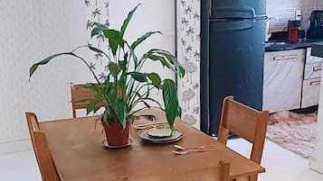 ํด๋์ ์ํํธ, ์ ์ ์ ๋ง | ๊ฑฐ์ค ๊ณต๊ฐ