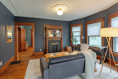 Stylish Syracuse 2nd fl 3 Bedroom in hip Westcott near SU, restaurants, coffee