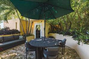 Unclassified image, 5 of 40, button - Treehouse - The Canopy (Christiansted)