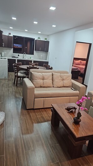 Phòng đôi hoặc 2 giường đơn Superior, quang cảnh núi | Khu phòng khách