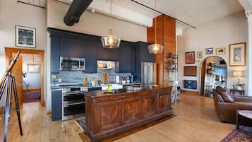 Fridge, coffee/tea maker, dining tables