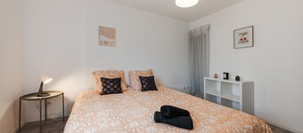 La porte de Moret - Sleeps 5