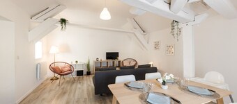 La porte de Moret - Sleeps 5