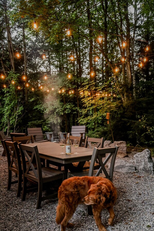 Outdoor dining - New A-Frame in wine country (Lake Leelanau)