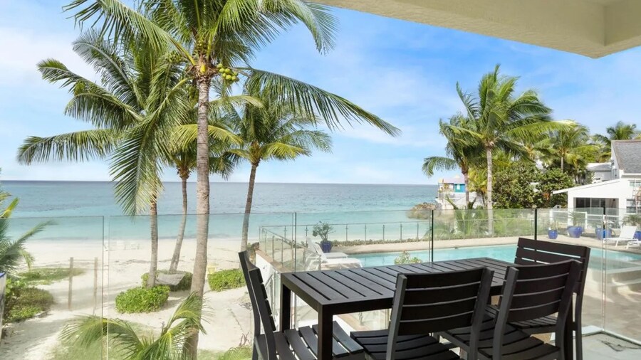 Trinity Villa in New Providence
