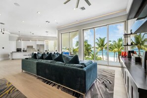 House | 5 bedrooms - Trinity Villa in New Providence (Nassau)