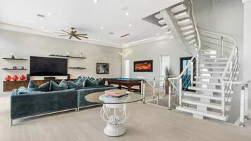 5 bedrooms