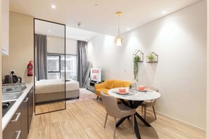 Studio | Internet - JVC Sleeps 2 Very Close to Five JVC (Dubai)