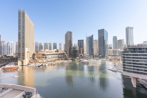 1 habitación y acceso a internet 