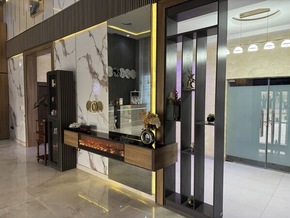 Reception - Silver Gate Hotel and Suites (Ilorin)