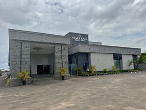 Exterior - Silver Gate Hotel and Suites (Ilorin)
