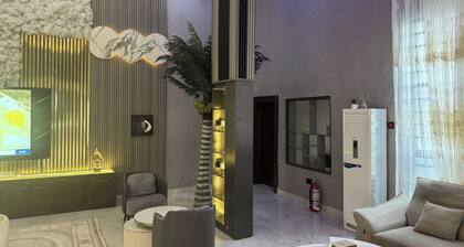 Silver Gate Hotel and Suites