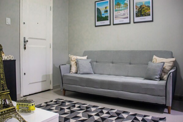 Smart TV, books, music library