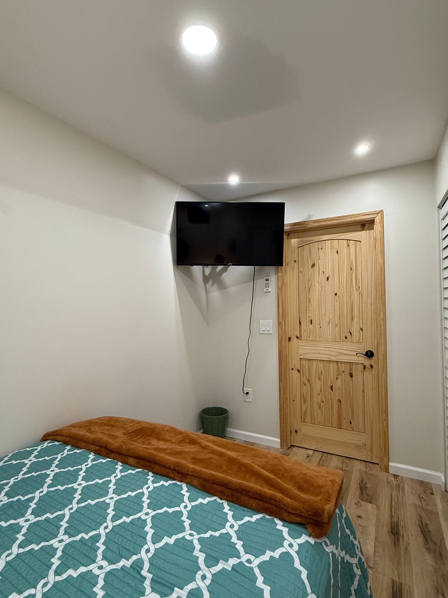 1 bedroom, WiFi (free), bed sheets