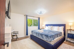 3 quartos, ferros/tábuas de passar roupa, Wi-Fi, roupa de cama