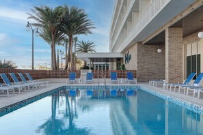 Outdoor pool - Hotel Eastport (Wildwood)