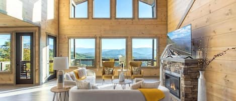 Smart TV, chimenea, videojuegos y futbolito