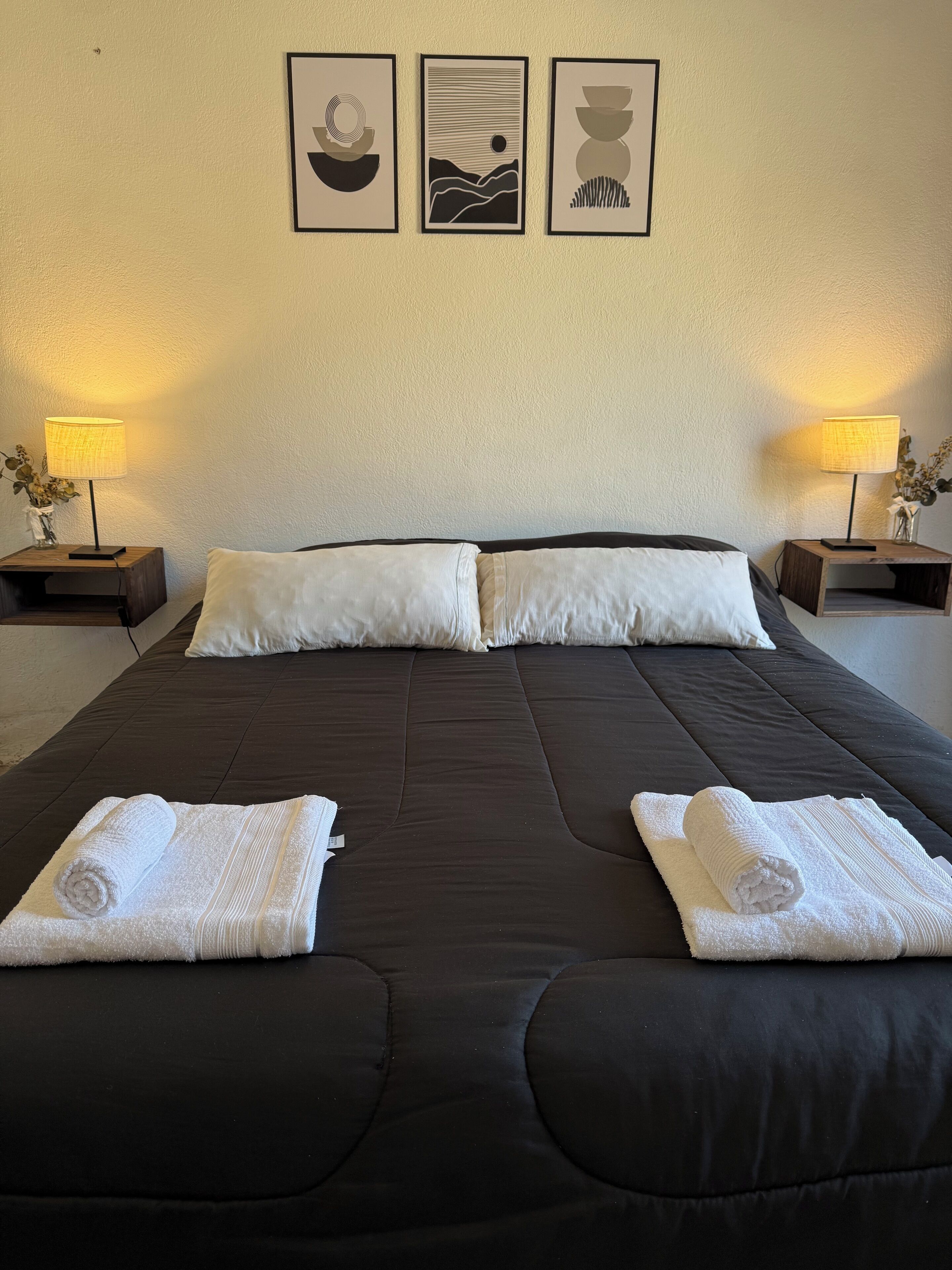 3 chambres, accès Internet, draps fournis