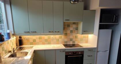 Parkdale-2 Bedroom House in Sheldon Birmingham