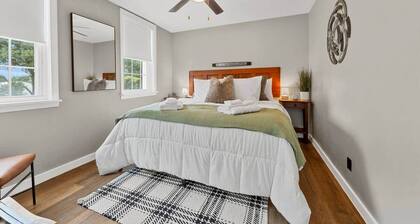 Oak and Amber-Southern charm with timeless heritage of KY