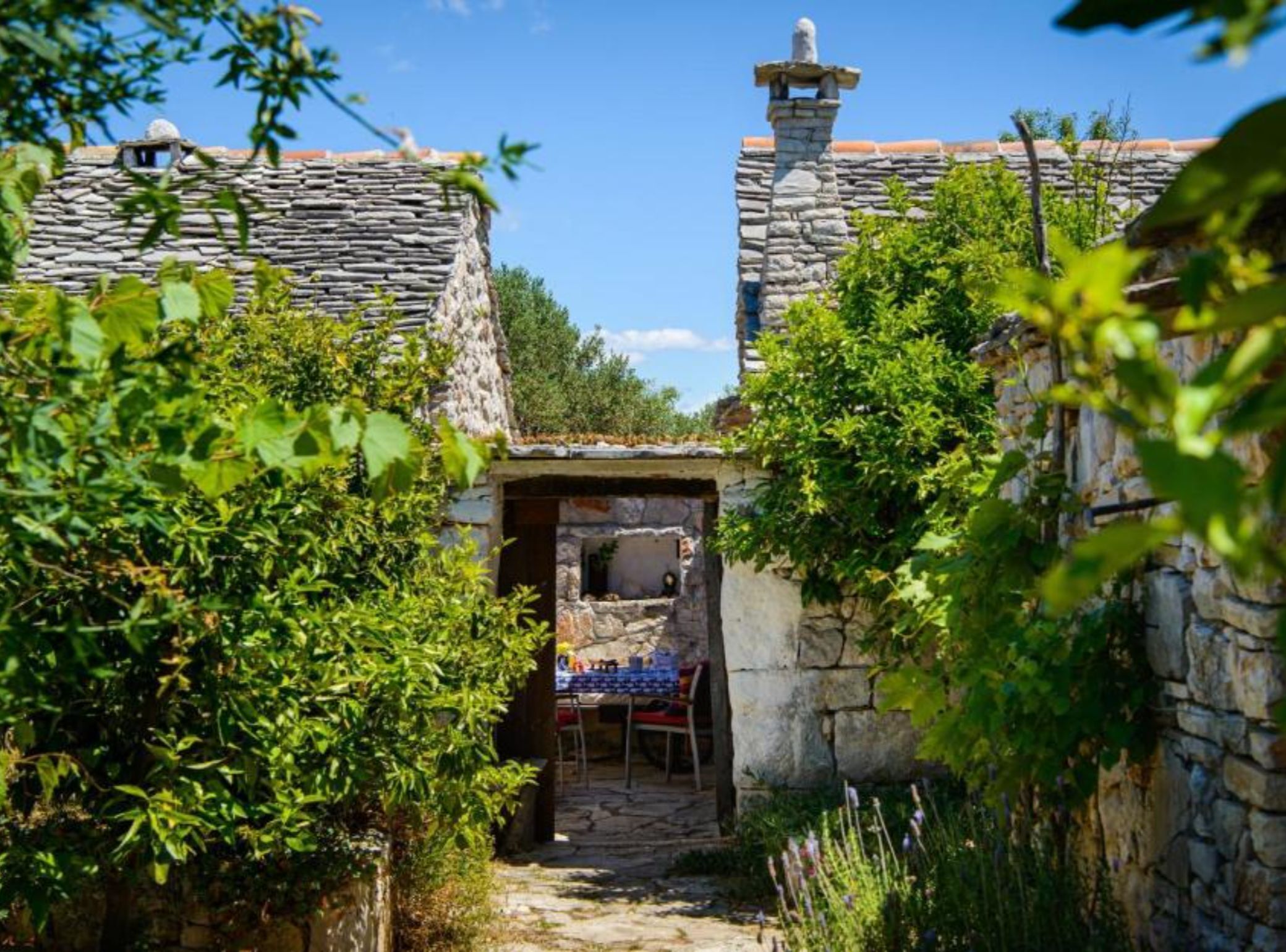 House (Two Bedroom Holiday Holiday Home with) | Exterior