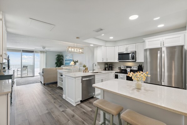 Apartment (2 Bedrooms) | Private kitchen