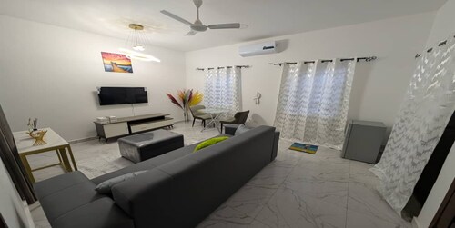 Cozy single-bedroom apartment providing a comfortable and calming atmosphere