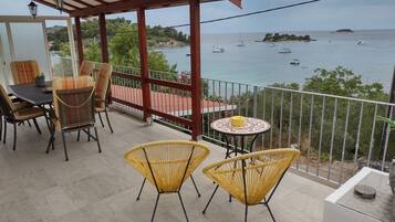 Apartment (Two Bedroom Apartment With Terrace An) | Balcony