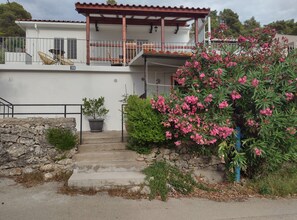 Apartment (Two Bedroom Apartment With Terrace An) | Exterior - Apartment Ana Gradina - Vela Luka (Vela Luka)
