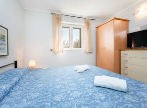Ferienhaus (One Bedroom House with Terrace and Po) | 1 Schlafzimmer