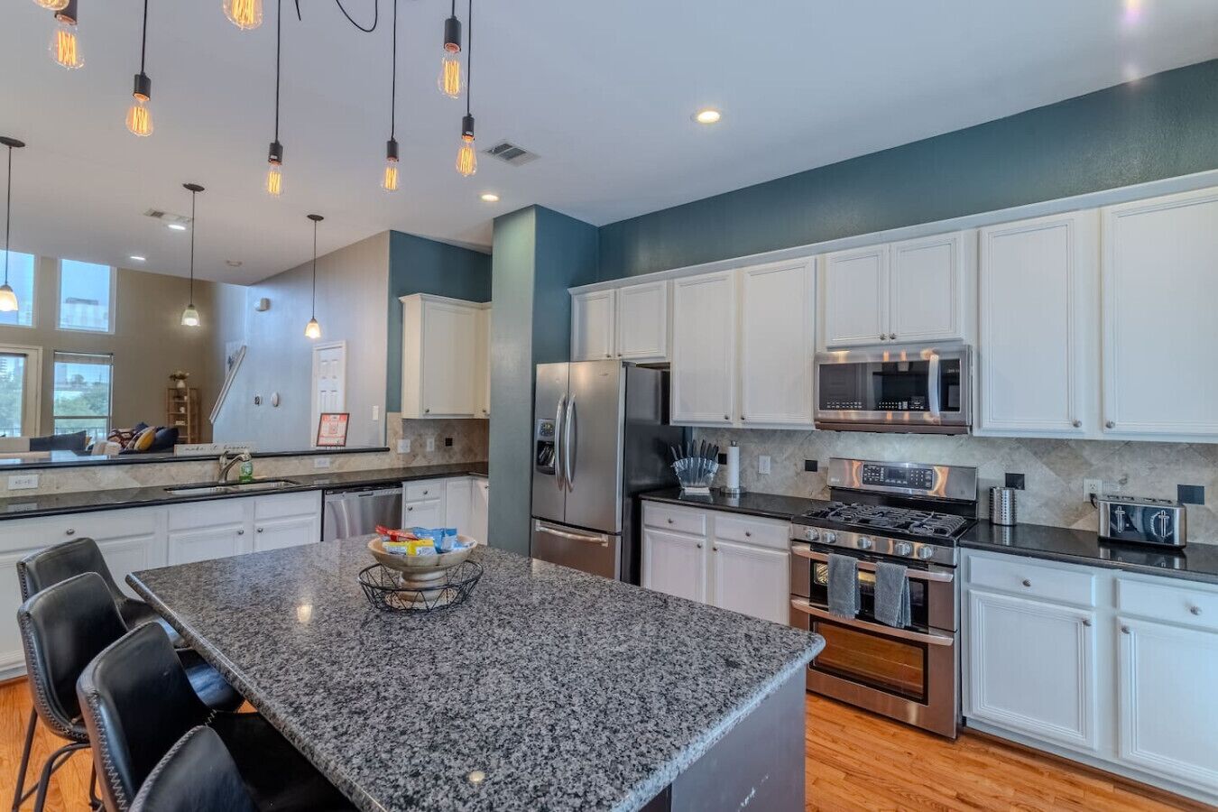 Fridge, microwave, dishwasher, toaster