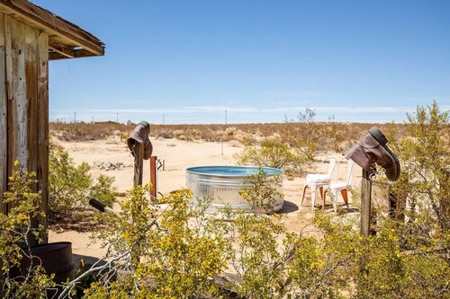 The Original Joshua Tree Homesteader Cabin + Hot Tub