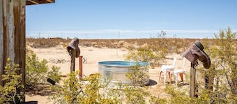 The Original Joshua Tree Homesteader Cabin + Hot Tub