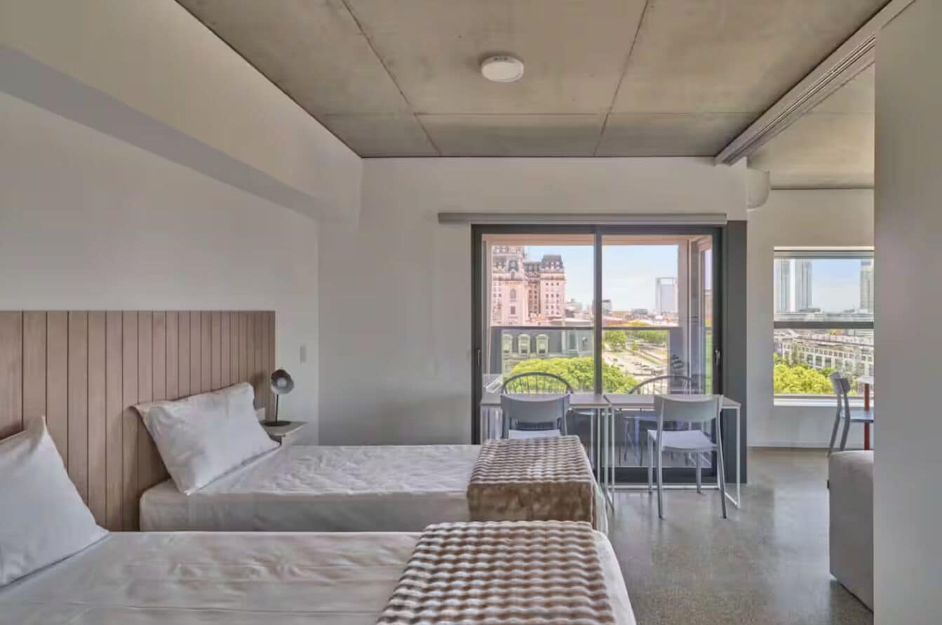 Superior Apartment 1504 | In-room safe, desk, laptop workspace, blackout curtains