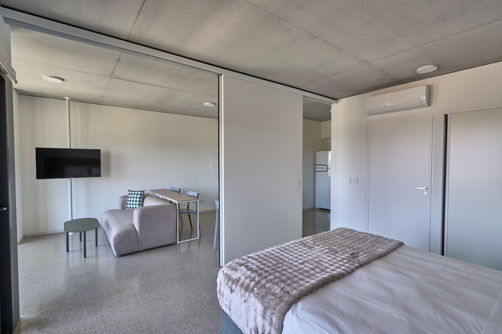 Superior Apartment 1502 | In-room safe, desk, laptop workspace, blackout curtains