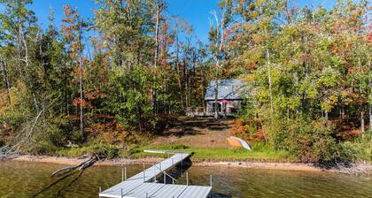 Pet-friendly, Near Skiing: Lakefront Gaylord Home