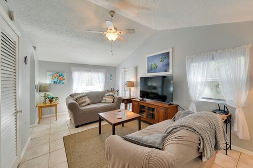< 1 Mi to Beach: Peaceful Escape in Nokomis