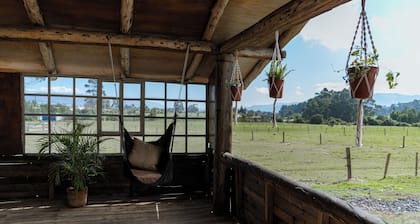 Find Silence, Horses, and Mountains at Tambo Chisinche