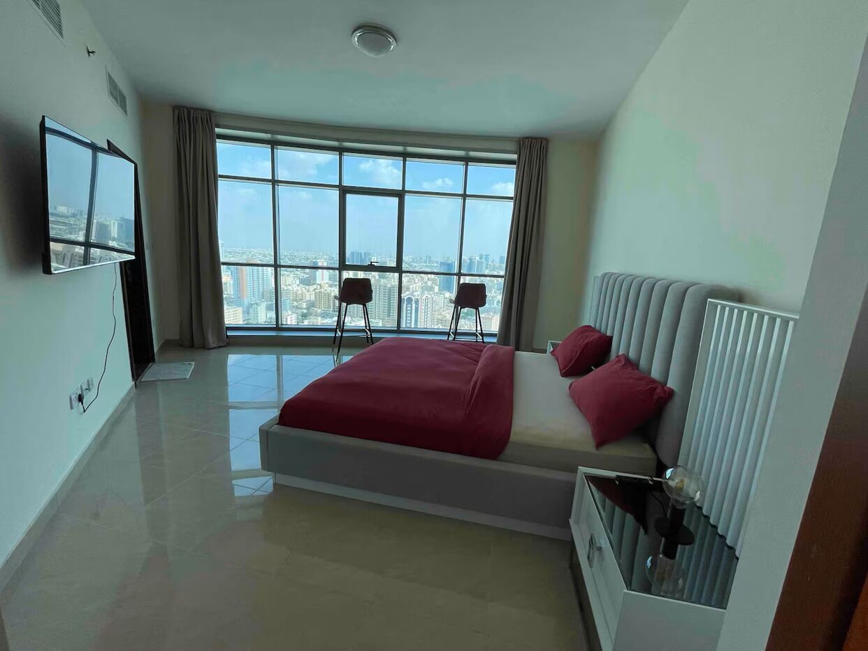 2 habitaciones, tabla de planchar con plancha y wifi 