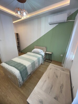 Cortinas blackout, sistema de insonorización y wifi gratis 