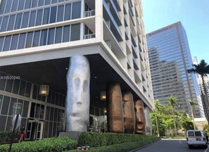 Exterior - Icon Brickell - 29th Floor - Ocean & City Views (Miami)