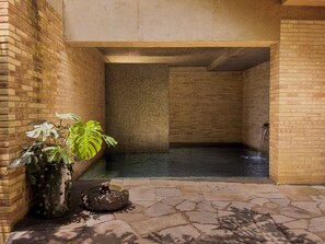 Indoor pool - Torrearena Design Hotel (Puerto Escondido)