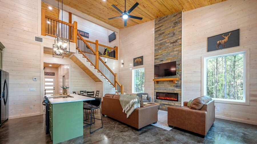 Starlight Retreat 12 Guests