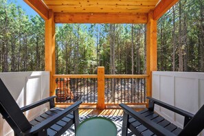 Terrace/patio - Starlight Retreat 12 Guests (Broken Bow)