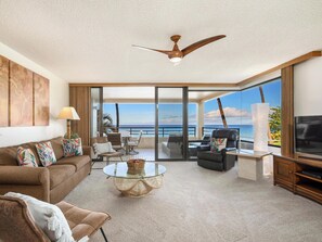 TV - Beachfront Condo - Steps from Wailea Beach Path (Wailea)