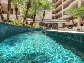 Pool - Beachfront Condo - Steps from Wailea Beach Path (Wailea)