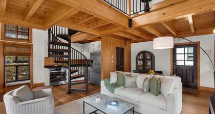 Charming Pied-et-Terre-1- Minute to the Beach and Pool