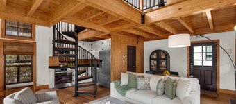 Charming Pied-et-Terre-1- Minute to the Beach and Pool